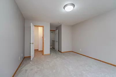 8334 Delaney Drive, Inver Grove Heights, MN 55076 - Photo 29