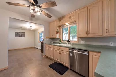 31 Lake Avenue E, Minnesota Lake, MN 56068 - Photo 13