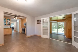 31 Lake Ave E, Minnesota Lake, MN 56068 - Photo 15