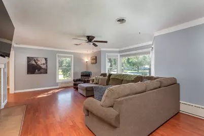 31 Lake Avenue E, Minnesota Lake, MN 56068 - Photo 5