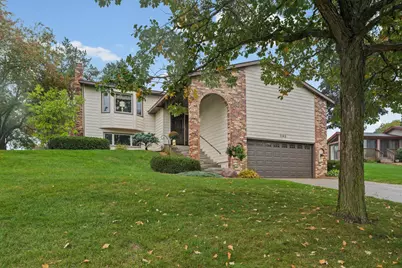 1142 Parkview Lane, Eagan, MN 55123 - Photo 3