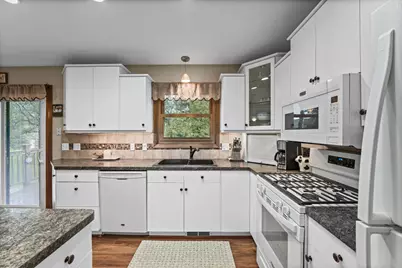 1142 Parkview Lane, Eagan, MN 55123 - Photo 21