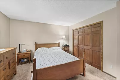 1142 Parkview Lane, Eagan, MN 55123 - Photo 25