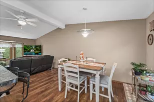 1142 Parkview Ln, Eagan, MN 55123 - Photo 17