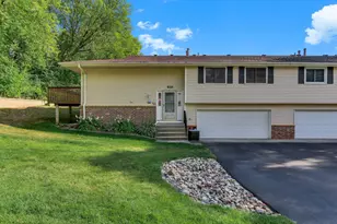 1213 Timbershore Ln, Eagan, MN 55123 - Photo 23