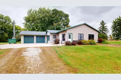 54732 110th Street, Wells, MN 56097 - Photo 1