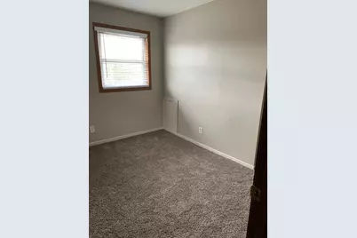 566 & 568 37th Avenue NE, Minneapolis, MN 55421 - Photo 23