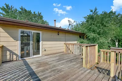 4233 Braddock Trail, Eagan, MN 55123 - Photo 7