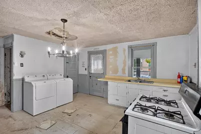 423 N Ash Street, Chaska, MN 55318 - Photo 5
