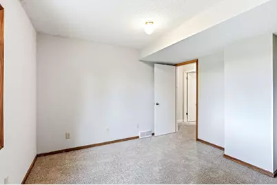 17330 Ipswich Way, Lakeville, MN 55044 - Photo 29