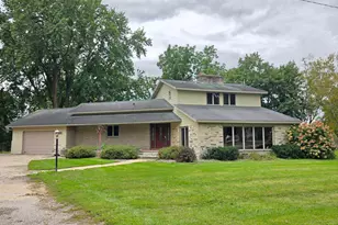 240 1st St SW, Elgin, MN 55932 - Photo 3