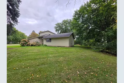 240 1st Street SW, Elgin, MN 55932 - Photo 11