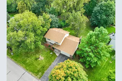 13209 Sheffield Curve, Minnetonka, MN 55305 - Photo 3