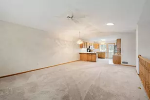 34 Carriage Ln, Owatonna, MN 55060 - Photo 5