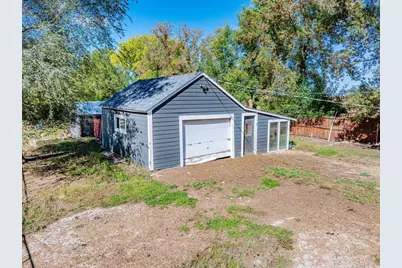 6630 Augusta Road, Chaska, MN 55318 - Photo 9