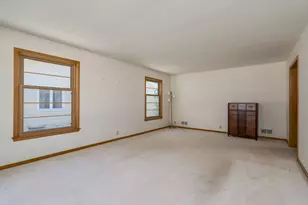 443 Harrison Ave, North Mankato, MN 56003 - Photo 5
