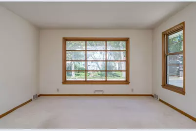 443 Harrison Avenue, North Mankato, MN 56003 - Photo 7