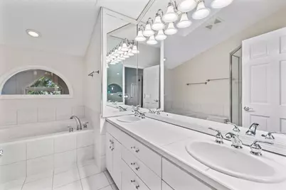 145 Edgewood Court, Wayzata, MN 55391 - Photo 19