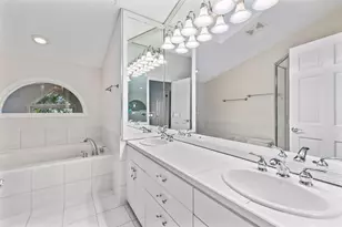 145 Edgewood Ct, Wayzata, MN 55391 - Photo 19