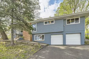 1316 Holdridge Terrace, Wayzata, MN 55391 - Photo 1