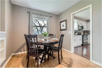 1316 Holdridge Terrace, Wayzata, MN 55391 - Photo 5