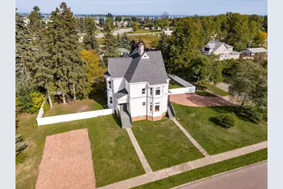 107 E 7th Street, Superior, WI 54880 - Photo 1