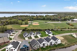 12588 Masters Ln, Lindstrom, MN 55045 - Photo 27