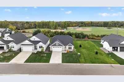 12588 Masters Lane, Lindstrom, MN 55045 - Photo 3