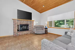 112 Bay Road, Coleraine, MN 55722 - Photo 15