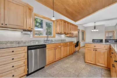 112 Bay Road, Coleraine, MN 55722 - Photo 11