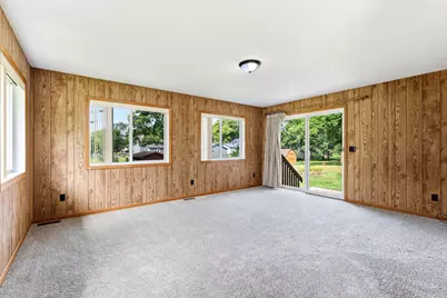 405 Green Avenue SE, Watertown, MN 55388 - Photo 13