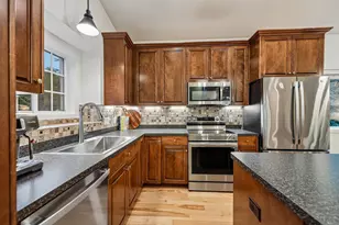 13496 73rd Ave N, Maple Grove, MN 55311 - Photo 5