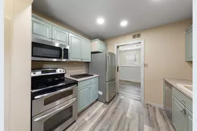 1803 2nd Avenue SW, Austin, MN 55912 - Photo 1