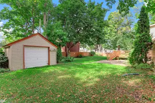 1102 Ramsey St, Hastings, MN 55033 - Photo 35