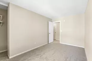 1207 Trailwood S, Hopkins, MN 55343 - Photo 17
