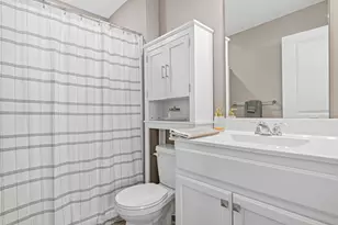7561 Woods Edge Blvd, Circle Pines, MN 55014 - Photo 19