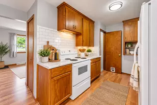 841 14th St SE, Owatonna, MN 55060 - Photo 5