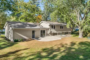 2413 W 107th St, Bloomington, MN 55431 - Photo 39