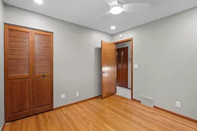 2413 W 107th Street, Bloomington, MN 55431 - Photo 27