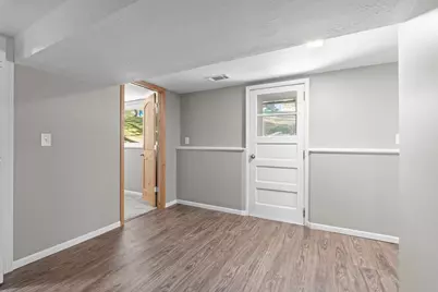 2413 W 107th Street, Bloomington, MN 55431 - Photo 37