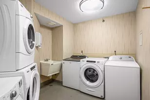 121 Washington Ave S, Minneapolis, MN 55401 - Photo 43