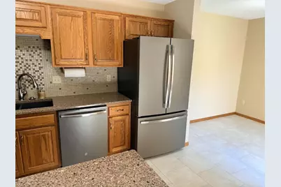 1512 S Franklin Street, New Ulm, MN 56073 - Photo 5