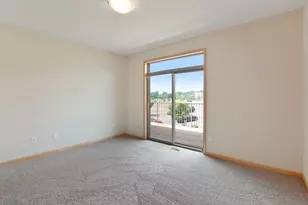 745 Victoria Street S, Saint Paul, MN 55102 - Photo 13