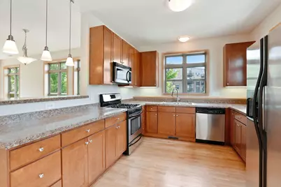 745 Victoria Street S, Saint Paul, MN 55102 - Photo 7
