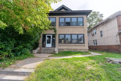 822 Penn Avenue N, Minneapolis, MN 55411 - Photo 1