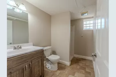 822 Penn Avenue N, Minneapolis, MN 55411 - Photo 17