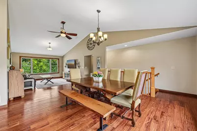 23 Hilltop Road, Houlton, WI 54082 - Photo 9
