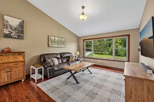 23 Hilltop Rd, Houlton, WI 54082 - Photo 15
