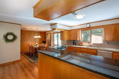 1214 W River Drive, Mankato, MN 56001 - Photo 7