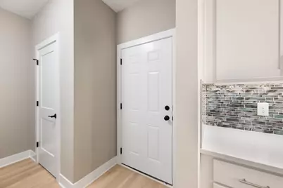 4530 Bryant Avenue N, Minneapolis, MN 55412 - Photo 13